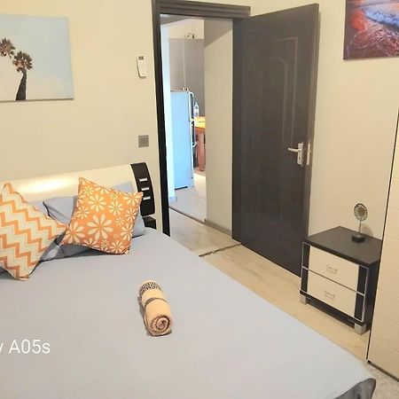 Number 1, Ground Floor Apartment Pereybere Beach Екстериор снимка